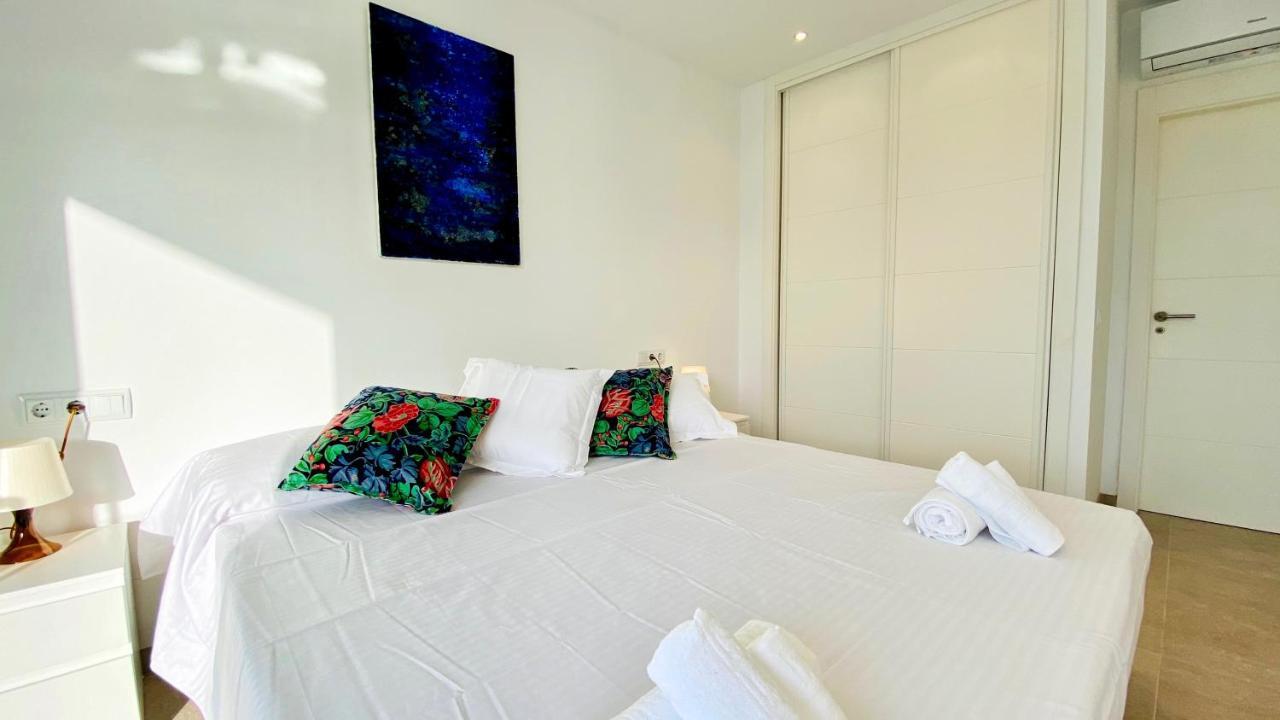 Mirador Blue - Penthouse Apartments With Roof Terrace Cala de Sant Vicenc Zewnętrze zdjęcie